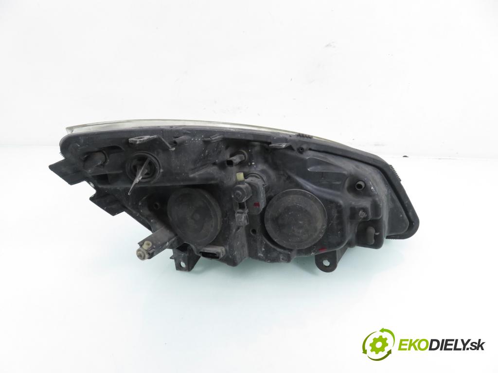 RENAULT SCENIC II (JM0/1_) MINIVAN 2006 78,00 1.5 dCi 106 - K9K 732 1461,00 Svetlo LP