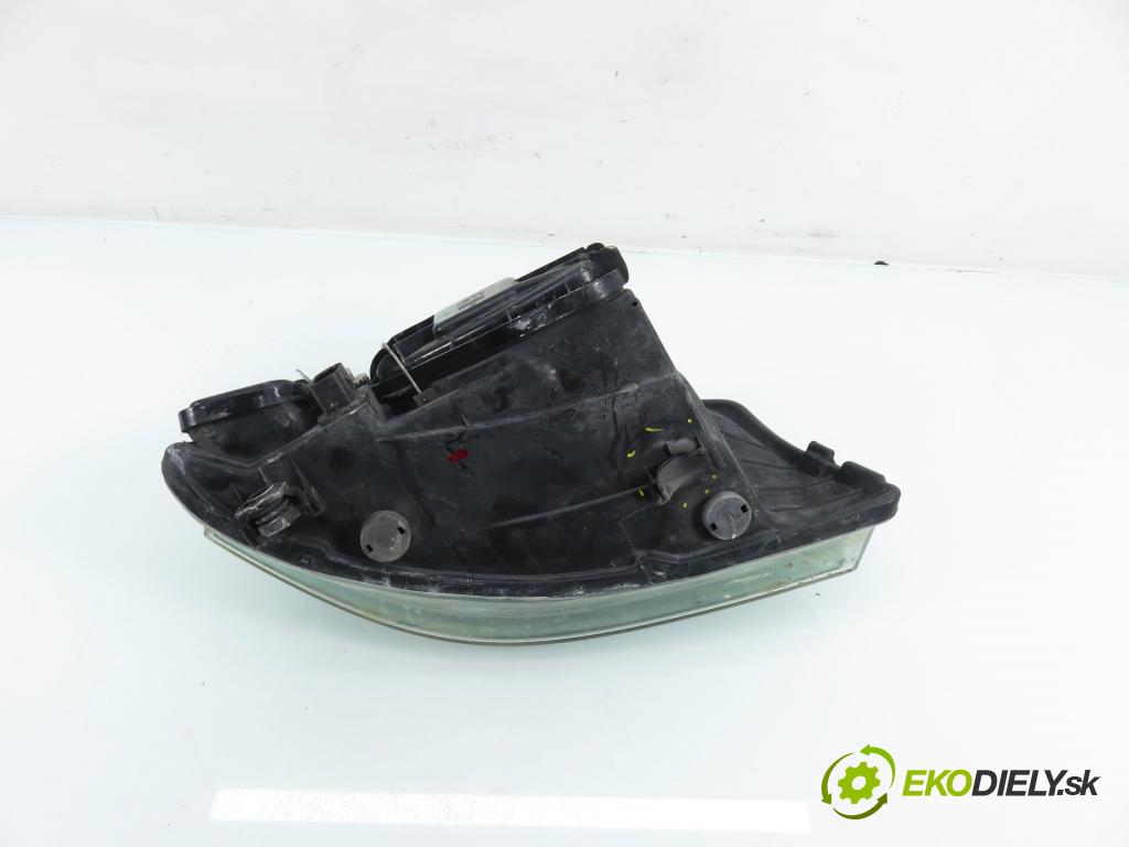 SEAT IBIZA III (6L1) HB 2005 55,00 1.4 16V - BBY 1390,00 Svetlo LP