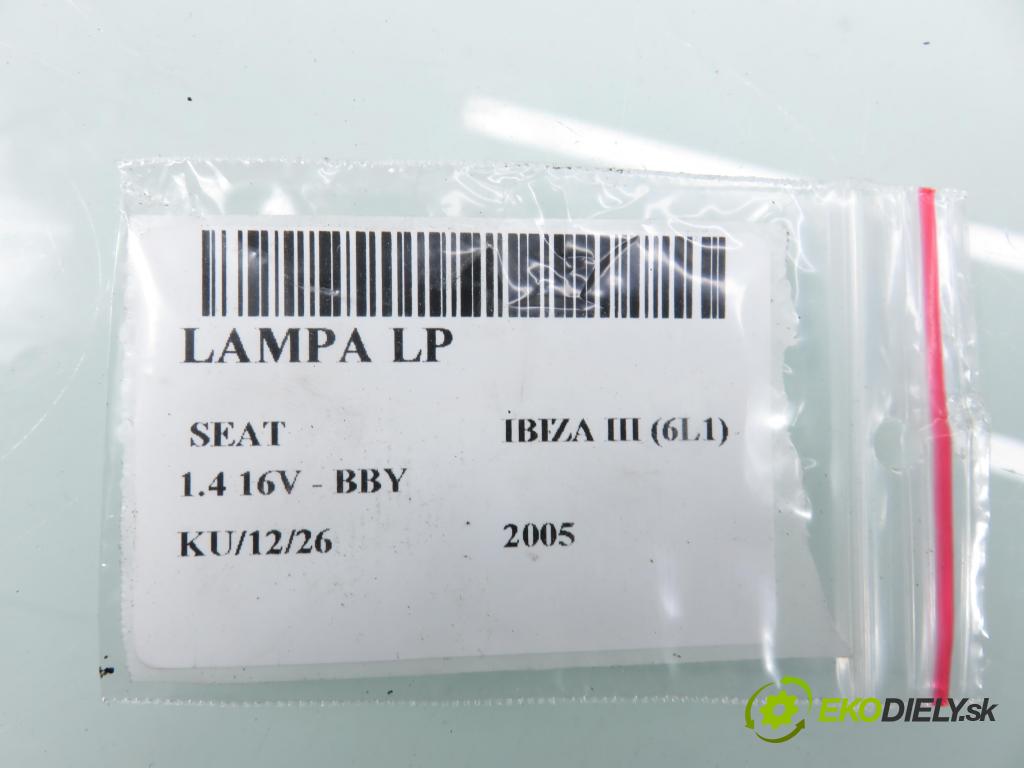 SEAT IBIZA III (6L1) HB 2005 55,00 1.4 16V - BBY 1390,00 Svetlo LP