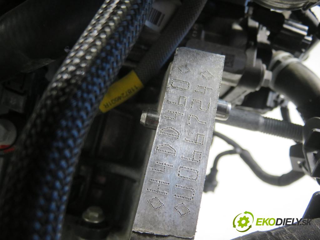 DACIA DUSTER (HM_) SUV 2021 74,00 1.0 TCe 100 (HMMT) 999,00 motor BENZÍN H4D460