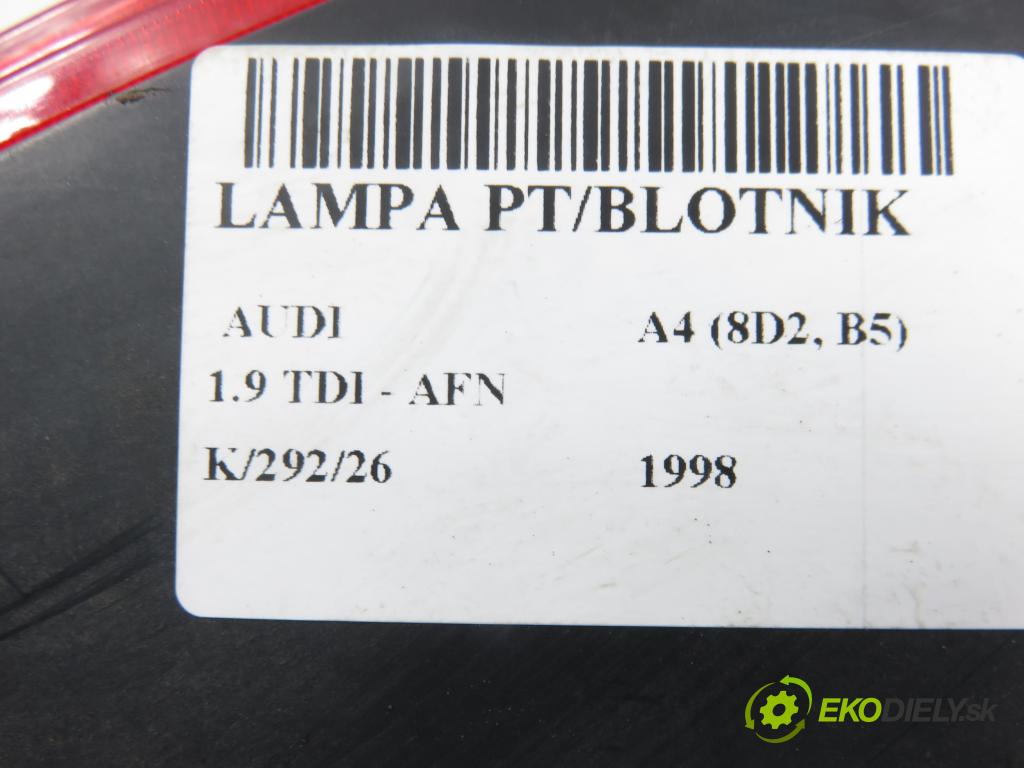 AUDI A4 (8D2, B5) KOMBI 1998 81,00 1.9 TDI 110 - AFN 1896,00 Svetlo pravé zadné 8D9945096