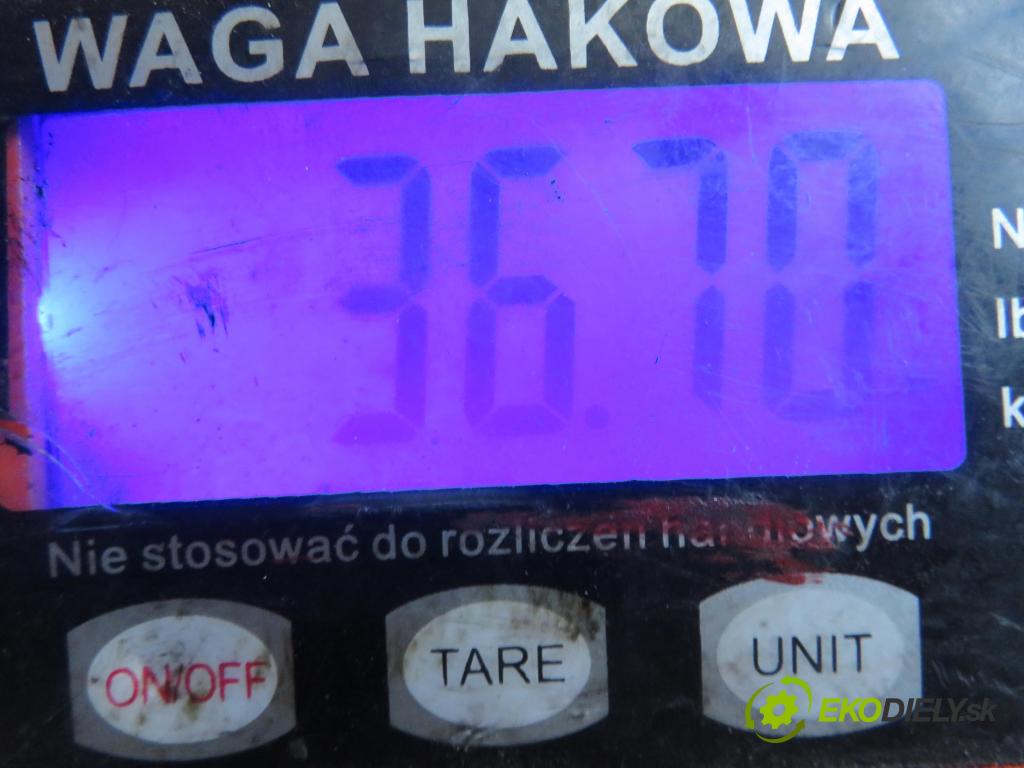 DACIA DUSTER (HM_) SUV 2021 74,00 1.0 TCe 100 (HMMT) 999,00 Prevodovka MANUALNA JR5083