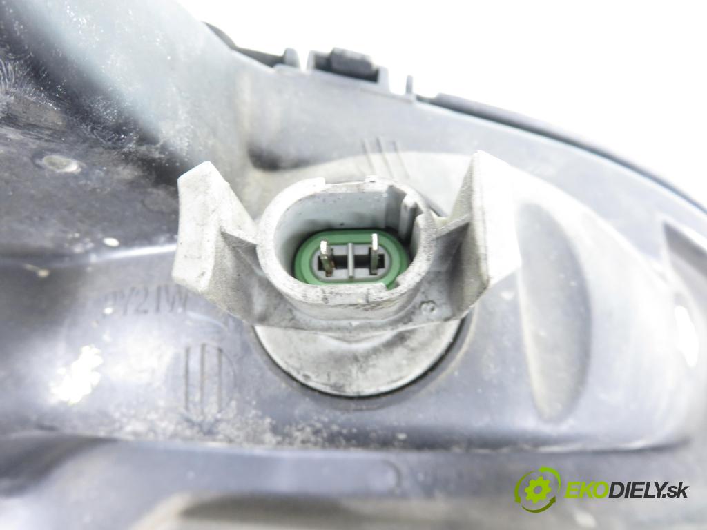 RENAULT SCENIC I (JA0/1_) MINIVAN 2002 0,00 1.6 - K4M 708 1598,00 světlo LP 7700432098 ; 7701047604