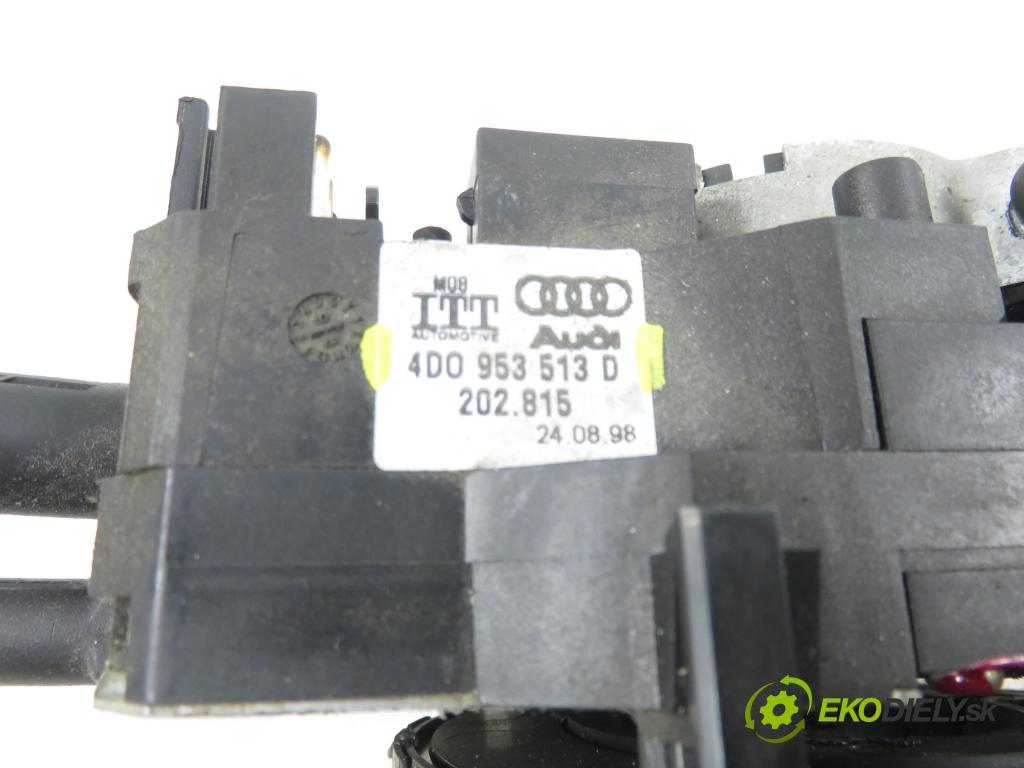 AUDI A4 (8D2, B5) KOMBI 1998 81,00 1.9 TDI 110 - AFN 1896,00 páčka/prepínač 4D0953513D