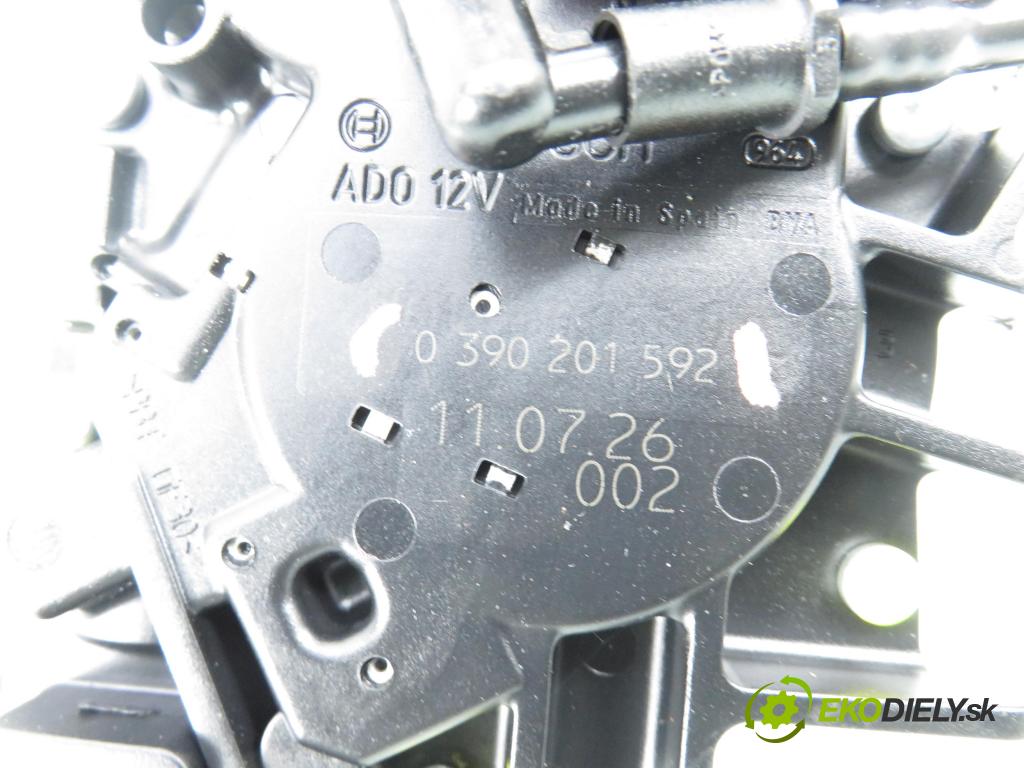 VW PASSAT B5.5 Variant (3B6) KOMBI 2002 96,00 1.9 TDI PD 130 - AVF 1896,00 motorek stěrače ZADNÍ: 0390201592