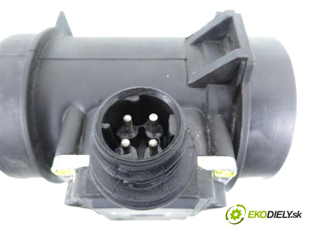 BMW 5 (E39) SEDAN 1997 110,00 520 i 150 - M52 B20 (206S3) 1991,00 váha vzduchu vzduchu AF10224