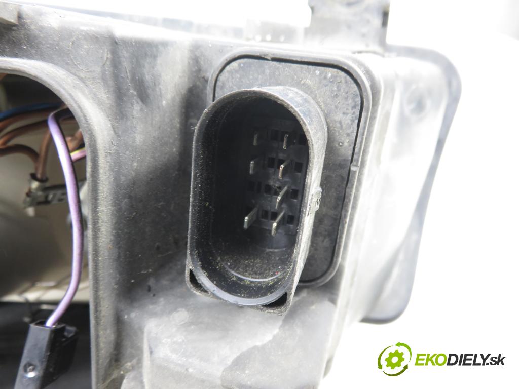 SEAT LEON (1M1) HB 2002 81,00 1.9 TDI 110 - ASV 1896,00 Svetlo PP 1M1941002D