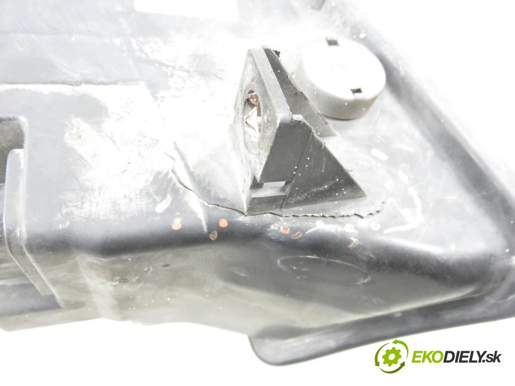 SEAT LEON (1M1) HB 2002 81,00 1.9 TDI 110 - ASV 1896,00 Svetlo PP 1M1941002D