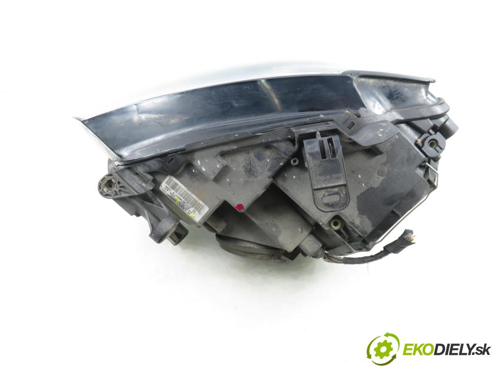 AUDI A5 (8T3) COUPE 2009 140,00 2.7 TDI - CGKA 2698,00 světlo PP 8T0941004AD