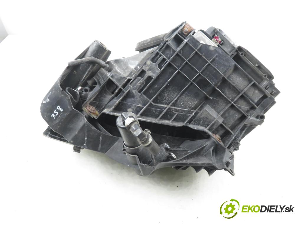 AUDI A5 (8T3) COUPE 2009 140,00 2.7 TDI - CGKA 2698,00 světlo PP 8T0941004AD