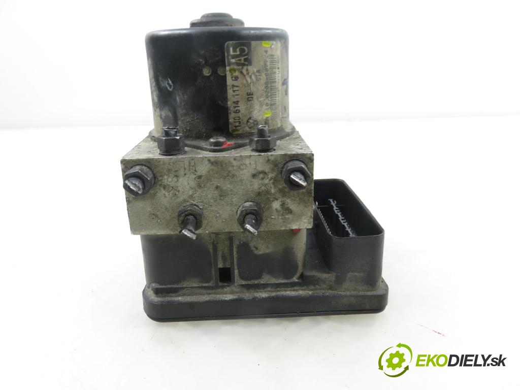 VW GOLF IV (1J1) HB 2003 74,00 1.9 TDI PD 101 - AXR 1896,00 Pumpa ABS 1C0907379L ; 10096003343 ; 1J0614117G (Pumpa ABS)