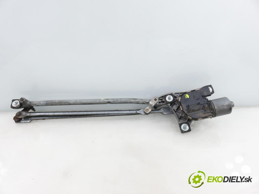 VOLVO V50 (MW) KOMBI 2006 80,00 1.6 D - 109  D 4164 T 1560,00 Motorček stieračov 3397020756 ; 1137328216