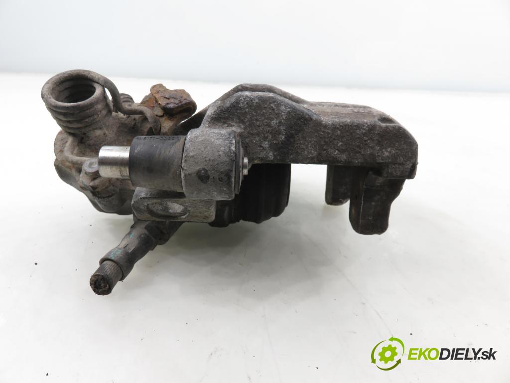 VOLVO V50 (MW) KOMBI 2006 80,00 1.6 D - 109  D 4164 T 1560,00 Brzdič strmeň LT