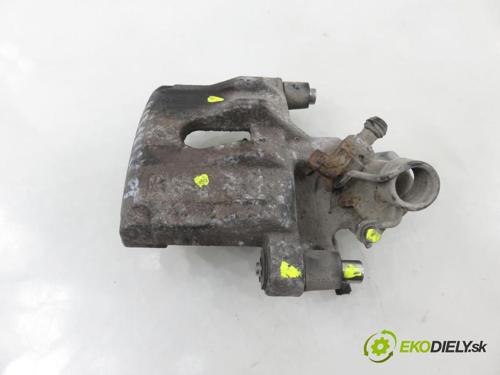 VOLVO V50 (MW) KOMBI 2006 80,00 1.6 D - 109  D 4164 T 1560,00 Brzdič strmeň pravé zadné 