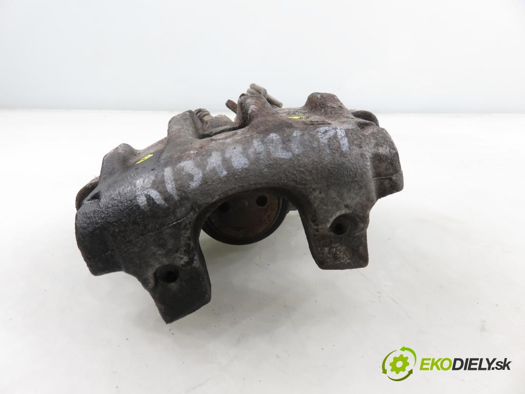 VOLVO V50 (MW) KOMBI 2006 80,00 1.6 D - 109  D 4164 T 1560,00 brzdič třmen PT