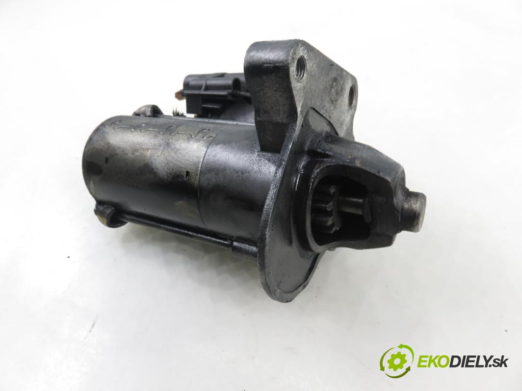 VOLVO V50 (MW) KOMBI 2006 80,00 1.6 D - 109  D 4164 T 1560,00 Štartér 3M5T11000CE (Štartér)