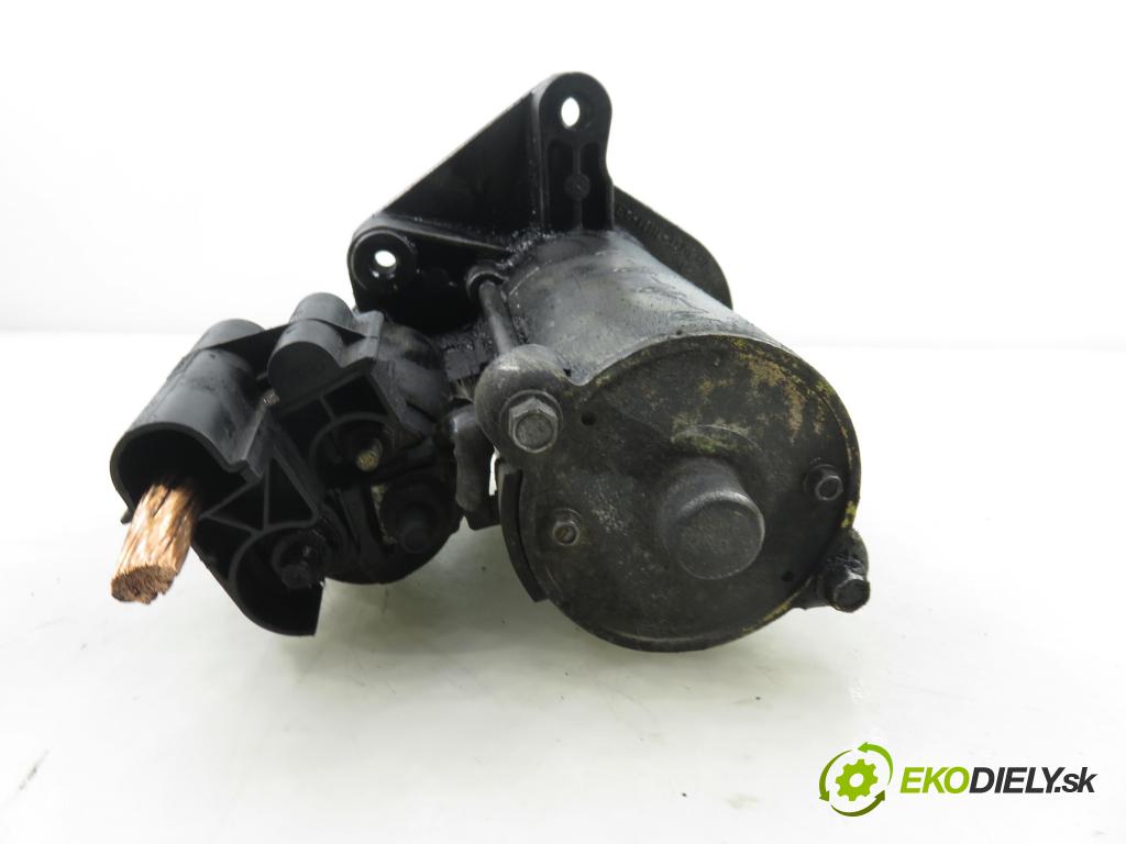 VOLVO V50 (MW) KOMBI 2006 80,00 1.6 D - 109  D 4164 T 1560,00 Štartér 3M5T11000CE (Štartér)