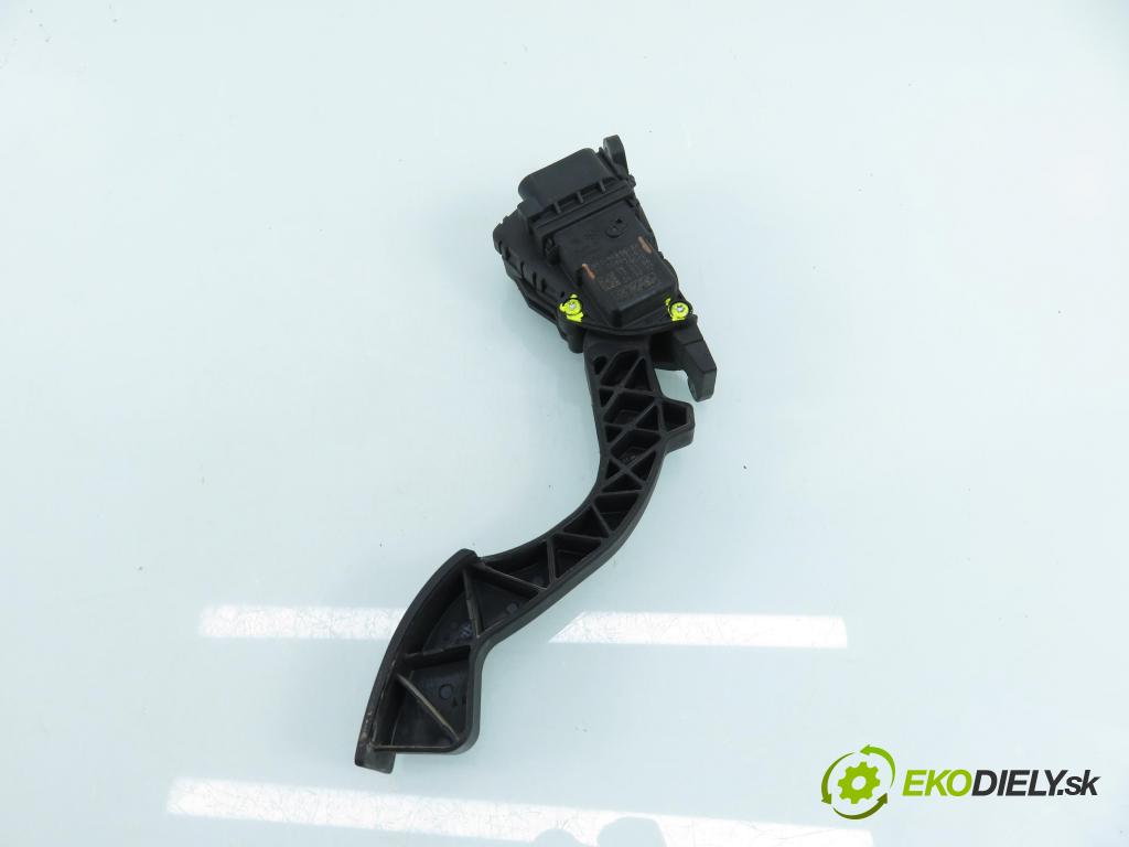 VOLVO V50 (MW) KOMBI 2006 80,00 1.6 D - 109  D 4164 T 1560,00 potenciometr plynového pedálu 4M519F836AH ; 6VP00864101 (Potenciometr plynového pedálu)