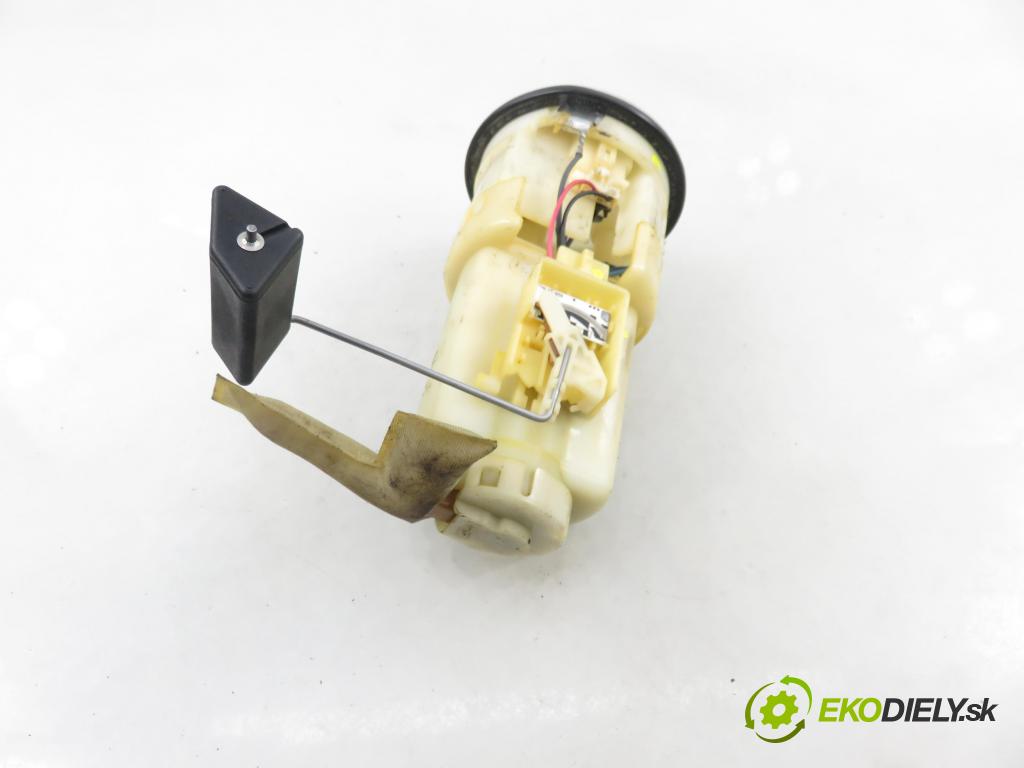 TOYOTA YARIS (_P1_) HB 2001 50,00 1.0 VVT- i 68 - 1SZ-FE 998,00 Pumpa paliva