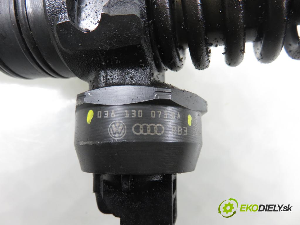 AUDI A4 Avant (8E5, B6) KOMBI 2003 96,00 1.9 TDI PD 130 - AVF 1896,00 Vstrekovač 038130073BA ; 0414720216 (Vstrekovač paliva)