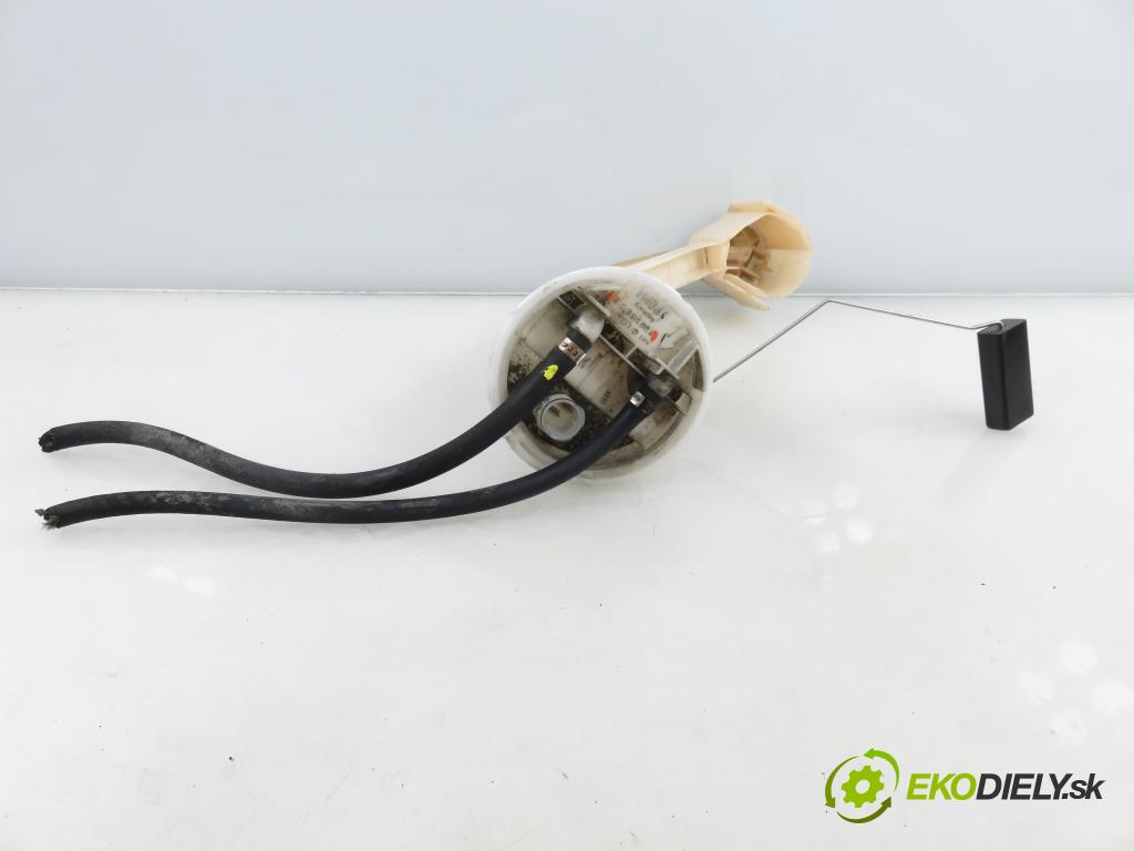 AUDI A4 (8D2, B5) KOMBI 1998 81,00 1.9 TDI 110 - AFN 1896,00 snímač hladiny paliva 8D0919673N