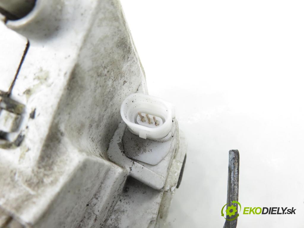 VW SHARAN (7M8, 7M9, 7M6) MINIVAN 1998 81,00 1.9 TDI 110 - AFN 1896,00 zámok 93BG220A20DD