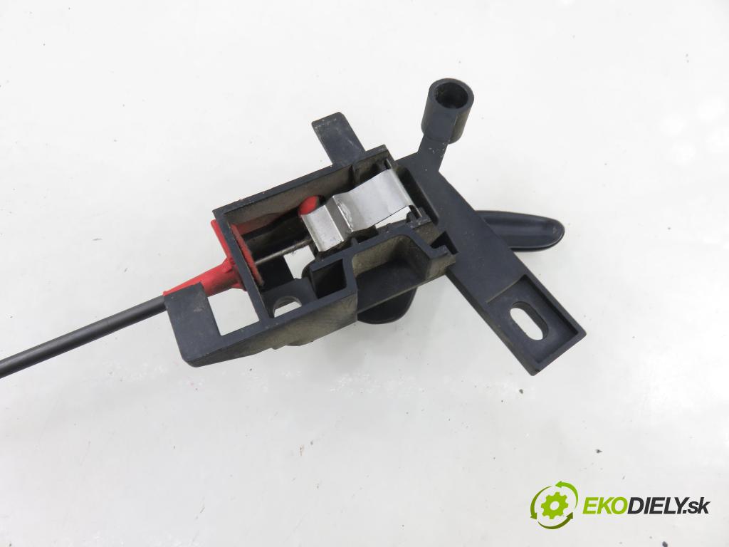 VW SHARAN (7M8, 7M9, 7M6) MINIVAN 1998 81,00 1.9 TDI 110 - AFN 1896,00 zámok 93BG220A20DD