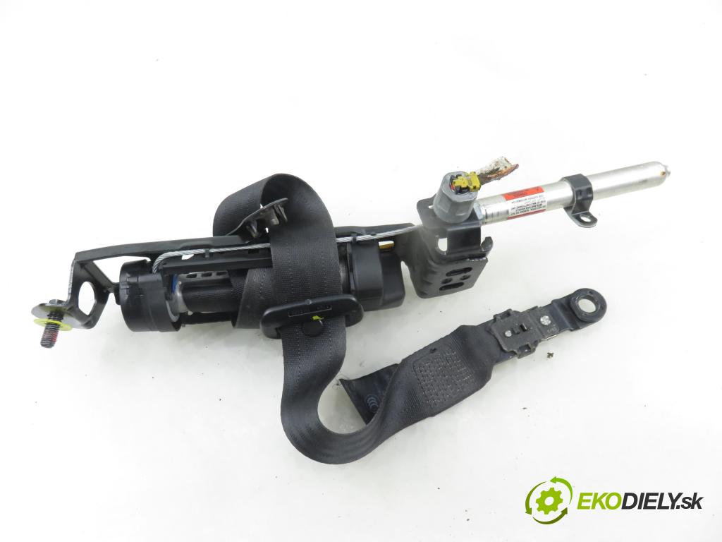 VOLVO V50 (MW) KOMBI 2006 80,00 1.6 D - 109  D 4164 T 1560,00 Držiak bezpečnostný PP 30661789