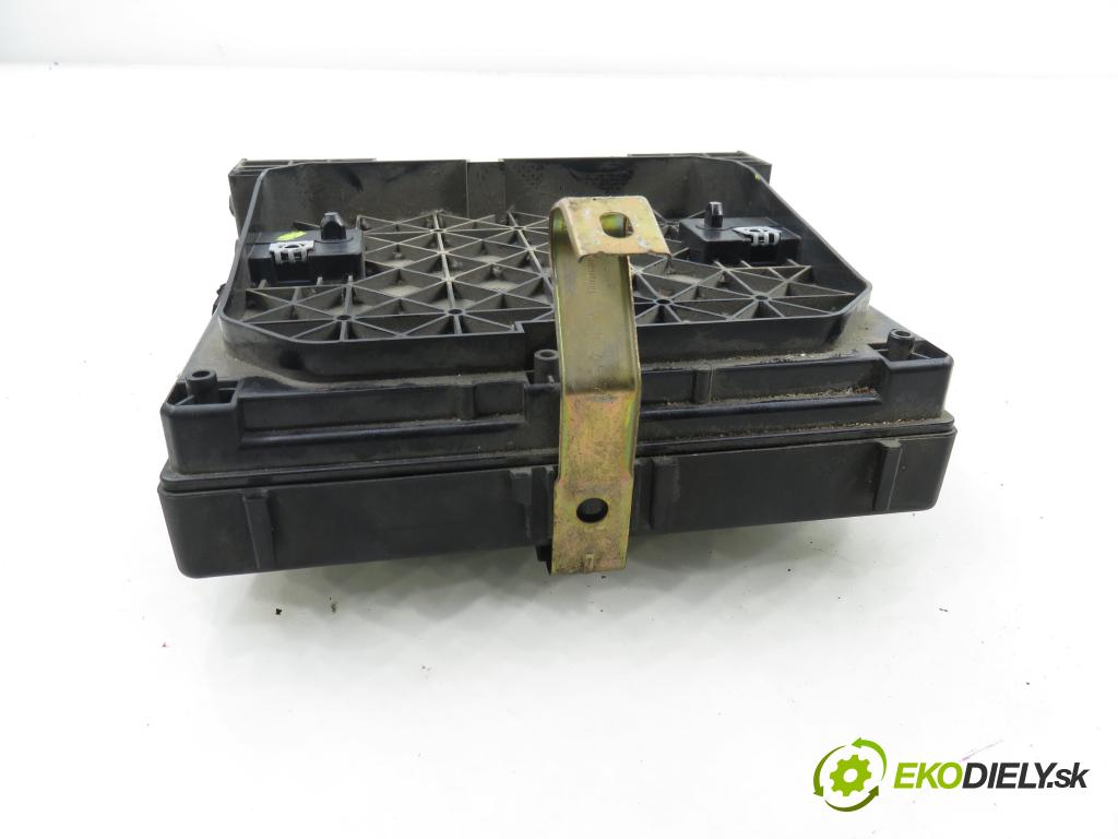 VW SHARAN (7M8, 7M9, 7M6) MINIVAN 1998 81,00 1.9 TDI 110 - AFN 1896,00 MODUL komfortu 7M0962258F ; S108145300F