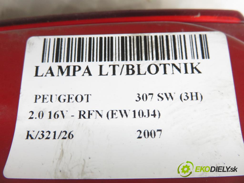 PEUGEOT 307 SW (3H) KOMBI 2007 103,00 2.0 16V - RFN (EW10J4) 1997,00 světlo levé zadní 557686A