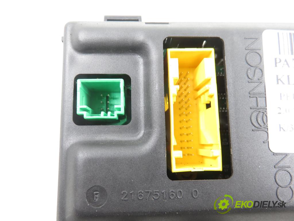 PEUGEOT 307 SW (3H) KOMBI 2007 103,00 2.0 16V - RFN (EW10J4) 1997,00 Panel kúrenia KLIMATRONIK 9646627977