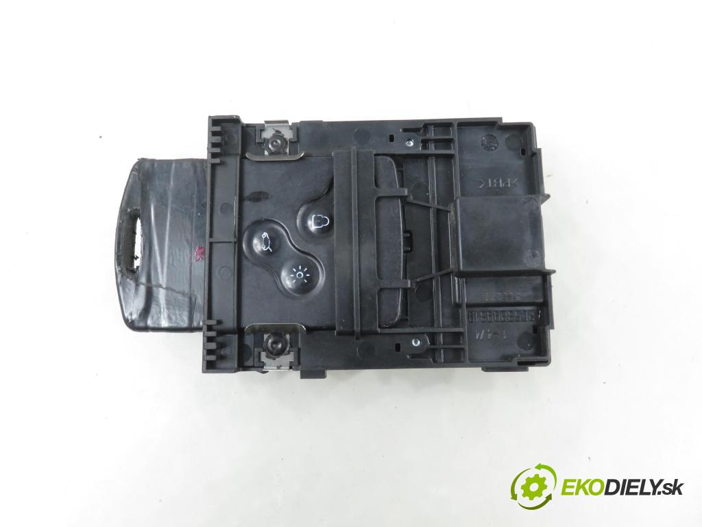 RENAULT KOLEOS I (HY_) SUV 2011 110,00 2.0 dCi 4x4 150 1995,00 CZYTNIK KARTY: 285F6JY00A ; A2C53247609