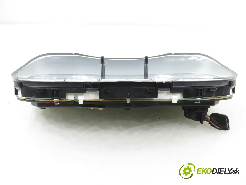 PEUGEOT 307 SW (3H) KOMBI 2007 103,00 2.0 16V - RFN (EW10J4) 1997,00 Prístrojovka elektrický 9661323080 ; P9661323080