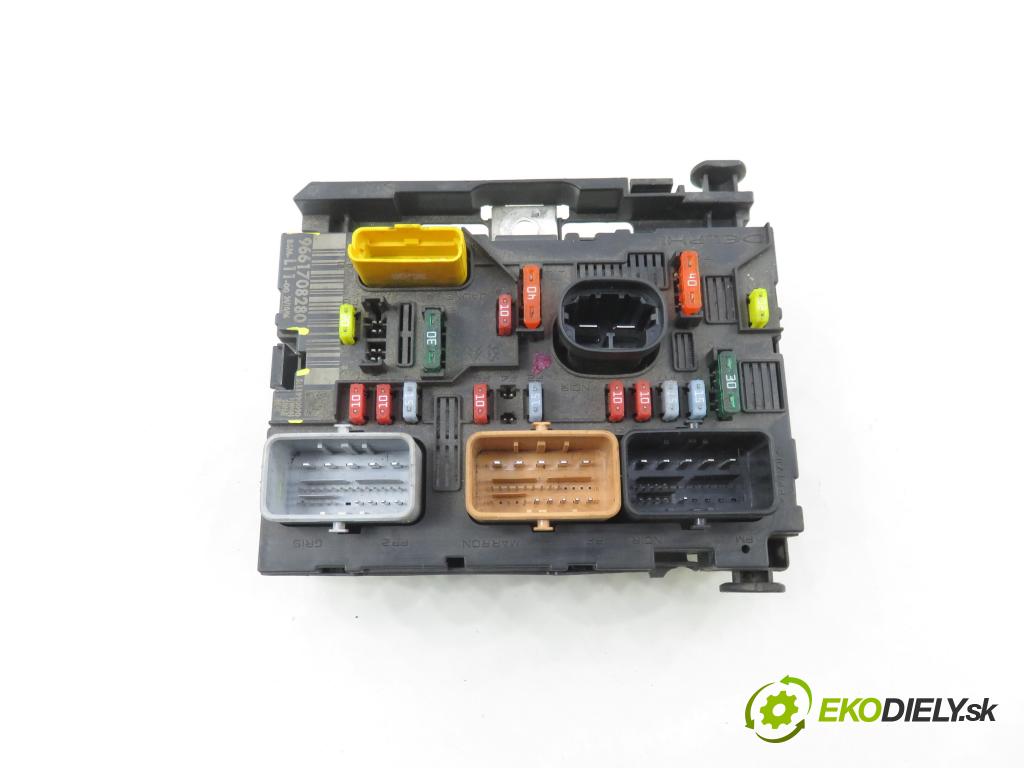 PEUGEOT 307 SW (3H) KOMBI 2007 103,00 2.0 16V - RFN (EW10J4) 1997,00 MODUL BSM 9661708280 ; S11990090