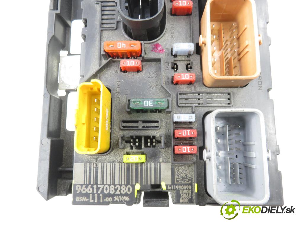 PEUGEOT 307 SW (3H) KOMBI 2007 103,00 2.0 16V - RFN (EW10J4) 1997,00 MODUL BSM 9661708280 ; S11990090