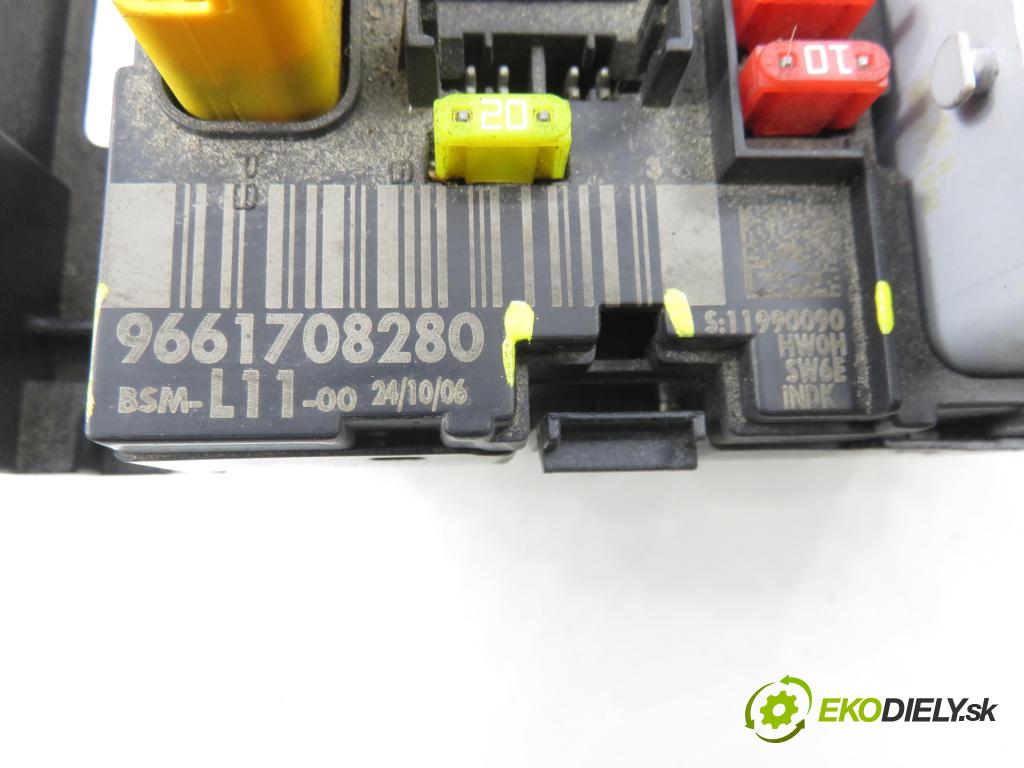 PEUGEOT 307 SW (3H) KOMBI 2007 103,00 2.0 16V - RFN (EW10J4) 1997,00 MODUL BSM 9661708280 ; S11990090