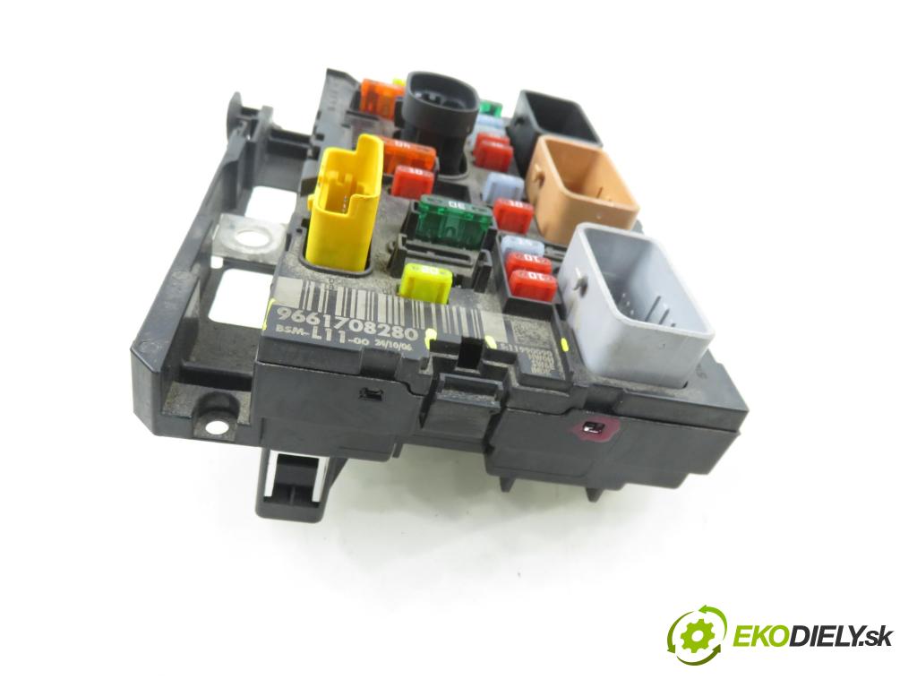 PEUGEOT 307 SW (3H) KOMBI 2007 103,00 2.0 16V - RFN (EW10J4) 1997,00 MODUL BSM 9661708280 ; S11990090