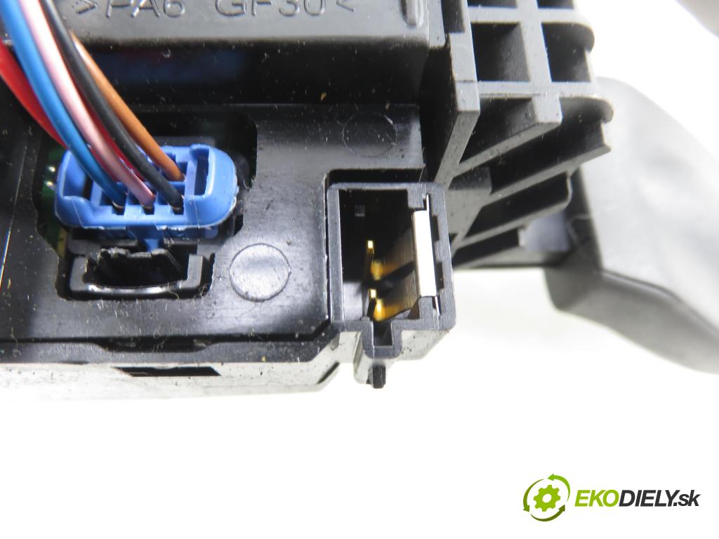 PEUGEOT 307 SW (3H) KOMBI 2007 103,00 2.0 16V - RFN (EW10J4) 1997,00 PAKA/ŘAZENÍ/SADA: 96628726XT