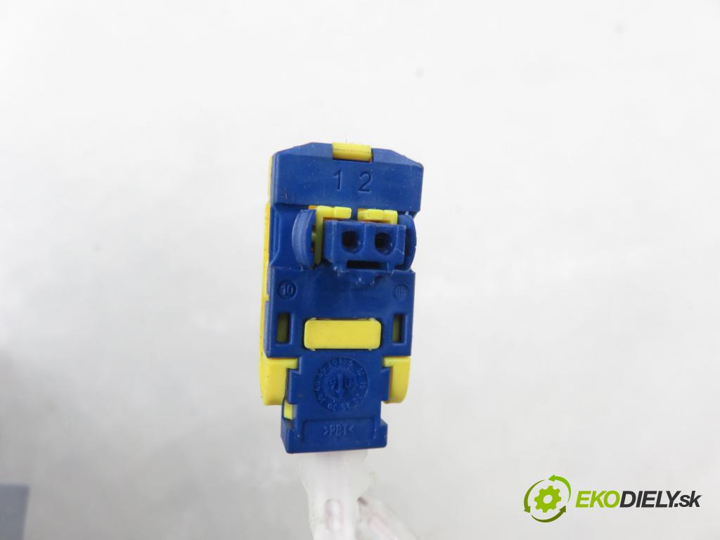 PEUGEOT 307 SW (3H) KOMBI 2007 103,00 2.0 16V - RFN (EW10J4) 1997,00 PAKA/ŘAZENÍ/SADA: 96628726XT