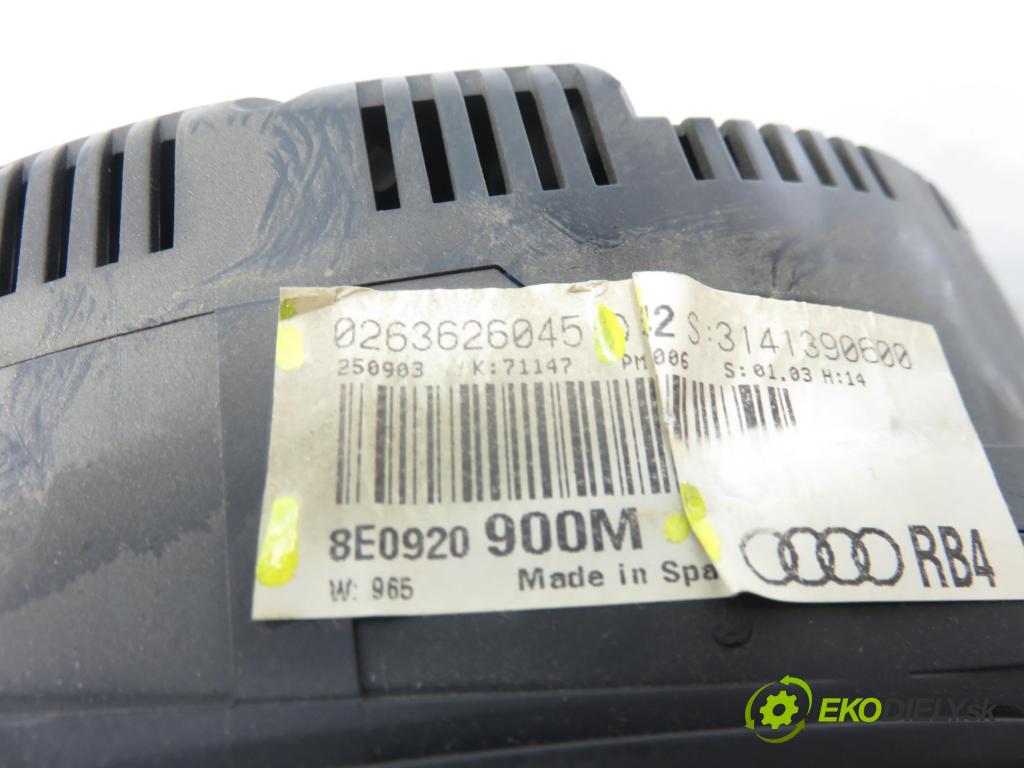 AUDI A4 Avant (8E5, B6) KOMBI 2003 96,00 1.9 TDI PD 130 - AVF 1896,00 Prístrojovka elektrický 8E0920900M ; 0263626045