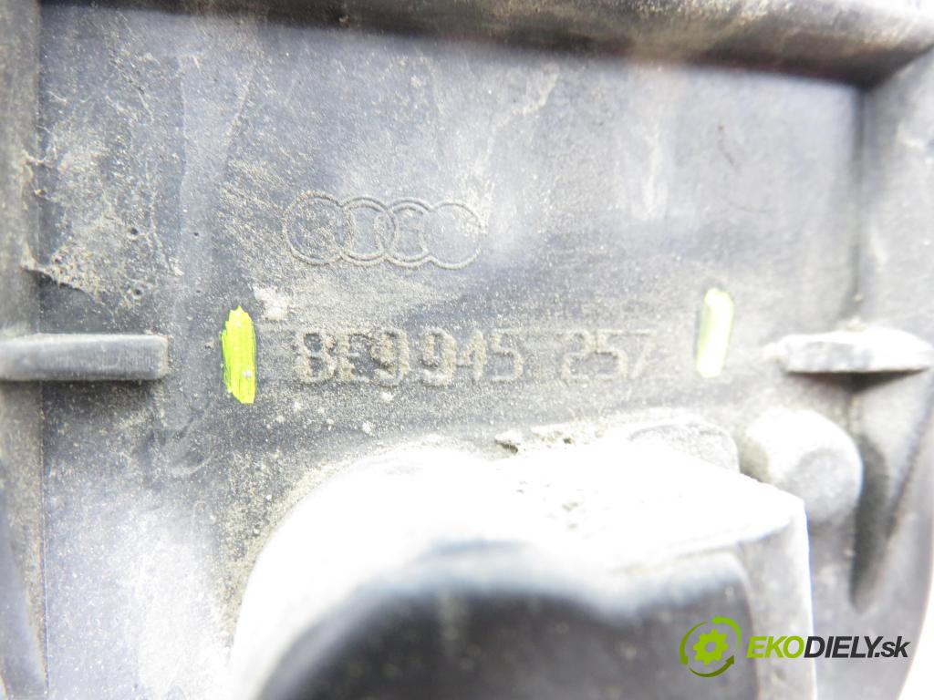 AUDI A4 Avant (8E5, B6) KOMBI 2003 96,00 1.9 TDI PD 130 - AVF 1896,00 PŘÍSPĚVEK svetla levý ZADNÍ: 8E9945257