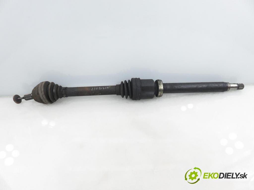 VOLVO V50 (MW) KOMBI 2006 80,00 1.6 D - 109  D 4164 T 1560,00 poloos PP 