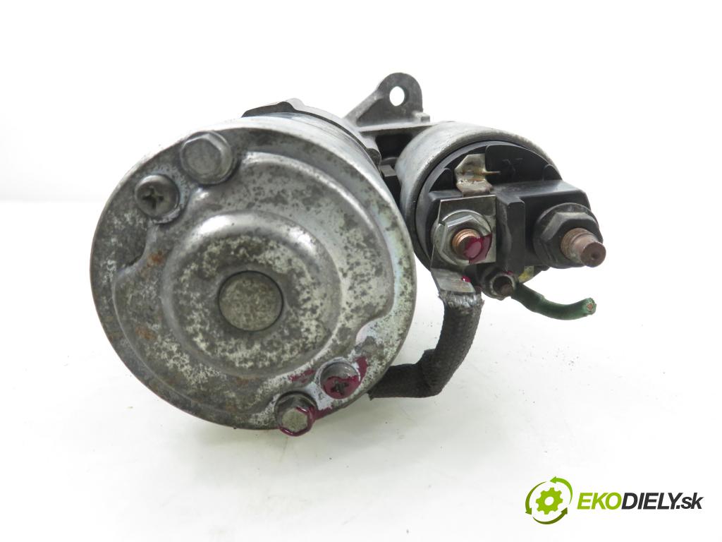 PEUGEOT 307 SW (3H) KOMBI 2007 103,00 2.0 16V - RFN (EW10J4) 1997,00 startér M000T86081 ; 9656299480 (Startér)