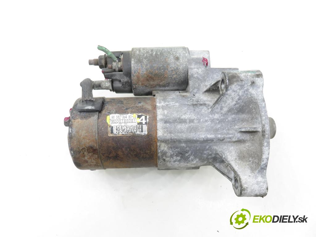 PEUGEOT 307 SW (3H) KOMBI 2007 103,00 2.0 16V - RFN (EW10J4) 1997,00 startér M000T86081 ; 9656299480 (Startér)