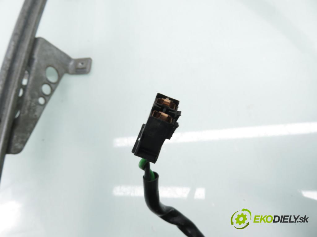 AUDI 80 Avant (8C, B4) KOMBI 1992 85,00 2.0 E - ABK 1984,00 Mechanizmus okien 893959802B ; 893837398A