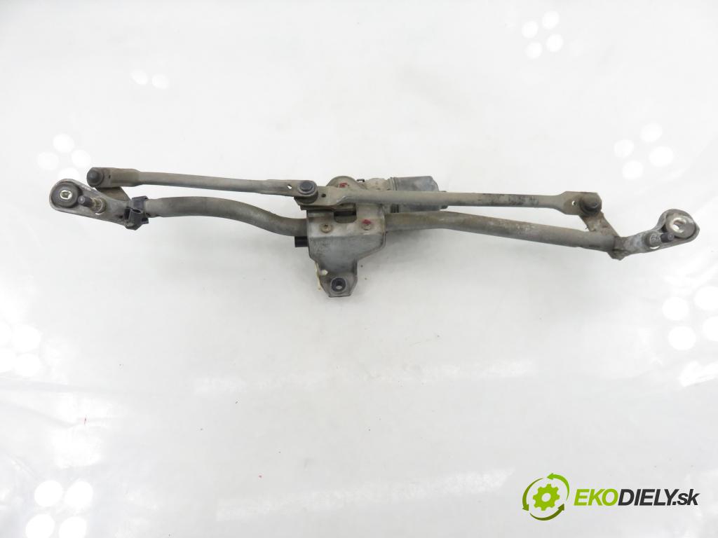 AUDI A4 Avant (8E5, B6) KOMBI 2003 96,00 1.9 TDI PD 130 - AVF 1896,00 Motorček stieračov 8E1955119 ; 0390241509