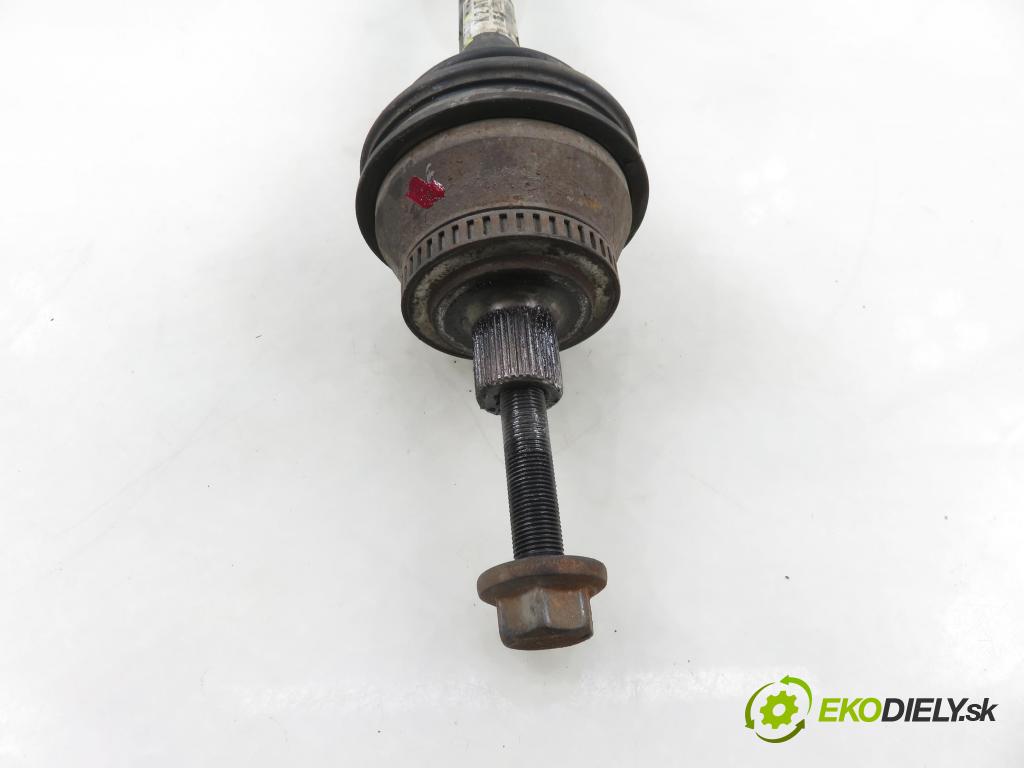 AUDI A4 Avant (8E5, B6) KOMBI 2003 96,00 1.9 TDI PD 130 - AVF 1896,00 poloos PP 8E0407272AT