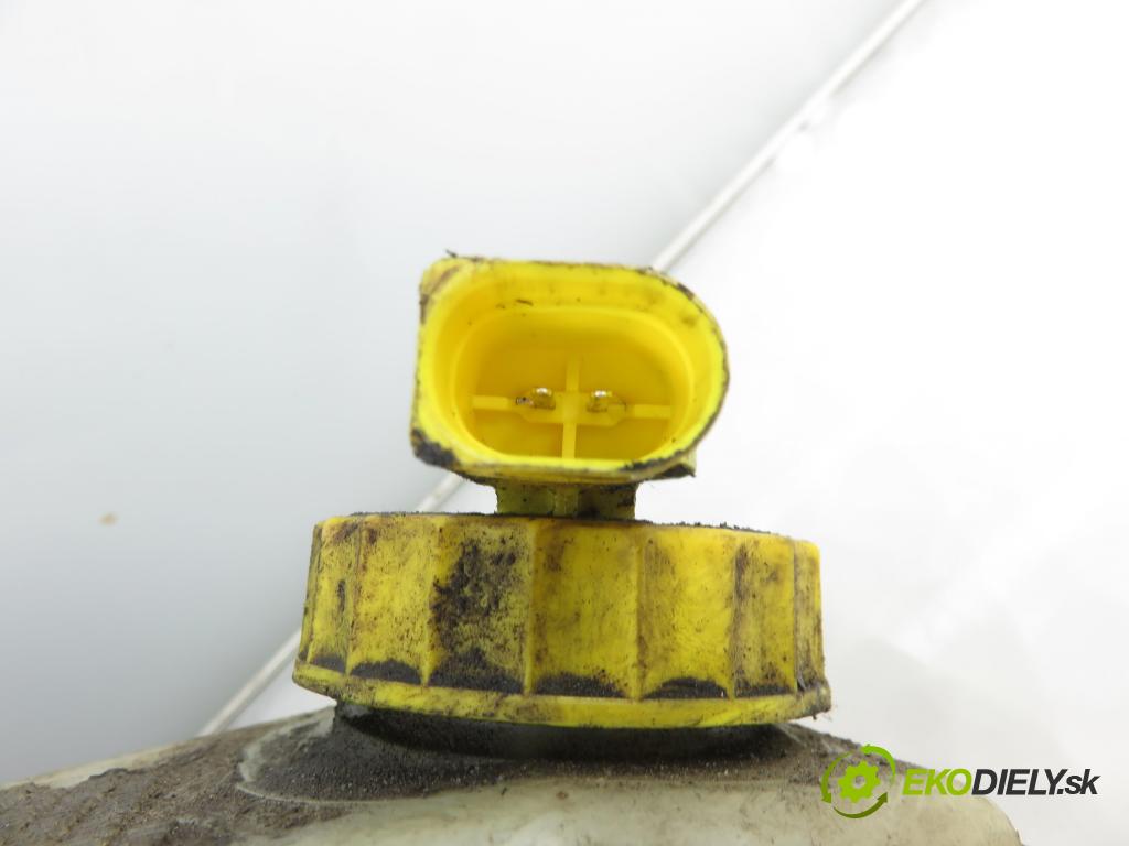 FORD GALAXY (WGR) MINIVAN 2002 85,00 2.0 i DOHC 116 - NSE 1998,00 Posilovač 7M3612100G ; YM212B195CD ; 03775728074 (Servočerpadlo)