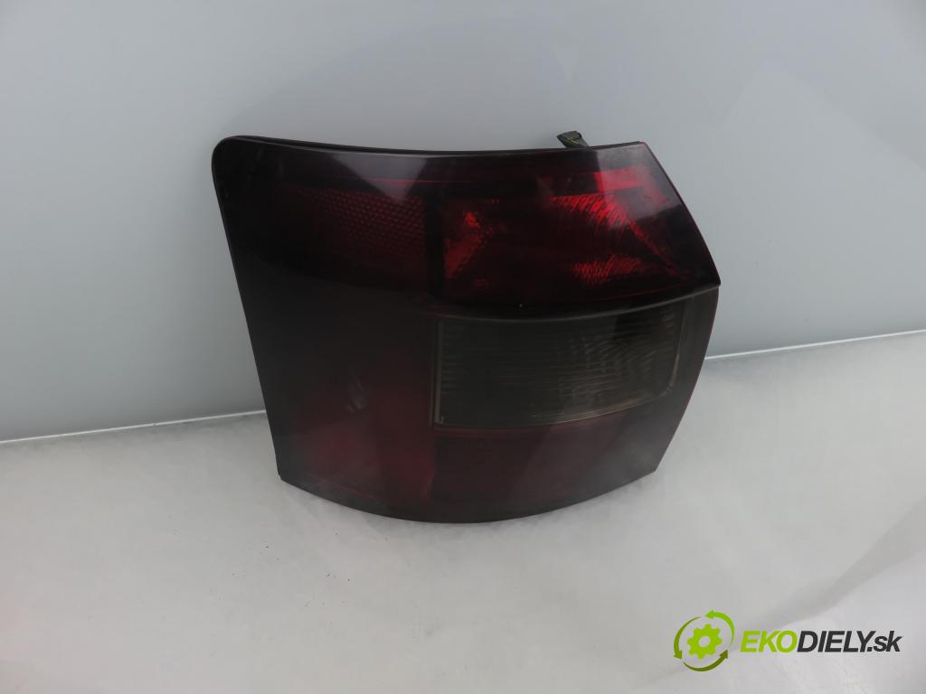 AUDI A4 Avant (8E5, B6) KOMBI 2003 96,00 1.9 TDI - AVF 1896,00 svetla