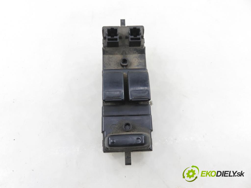 SUZUKI IGNIS (FH) HB 2002 61,00 1.3 4WD 83 (RG413) - M13A 1328,00 Panel ovládania okien 3799075F0